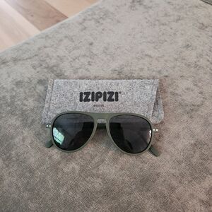 Izipizi Sunglasses